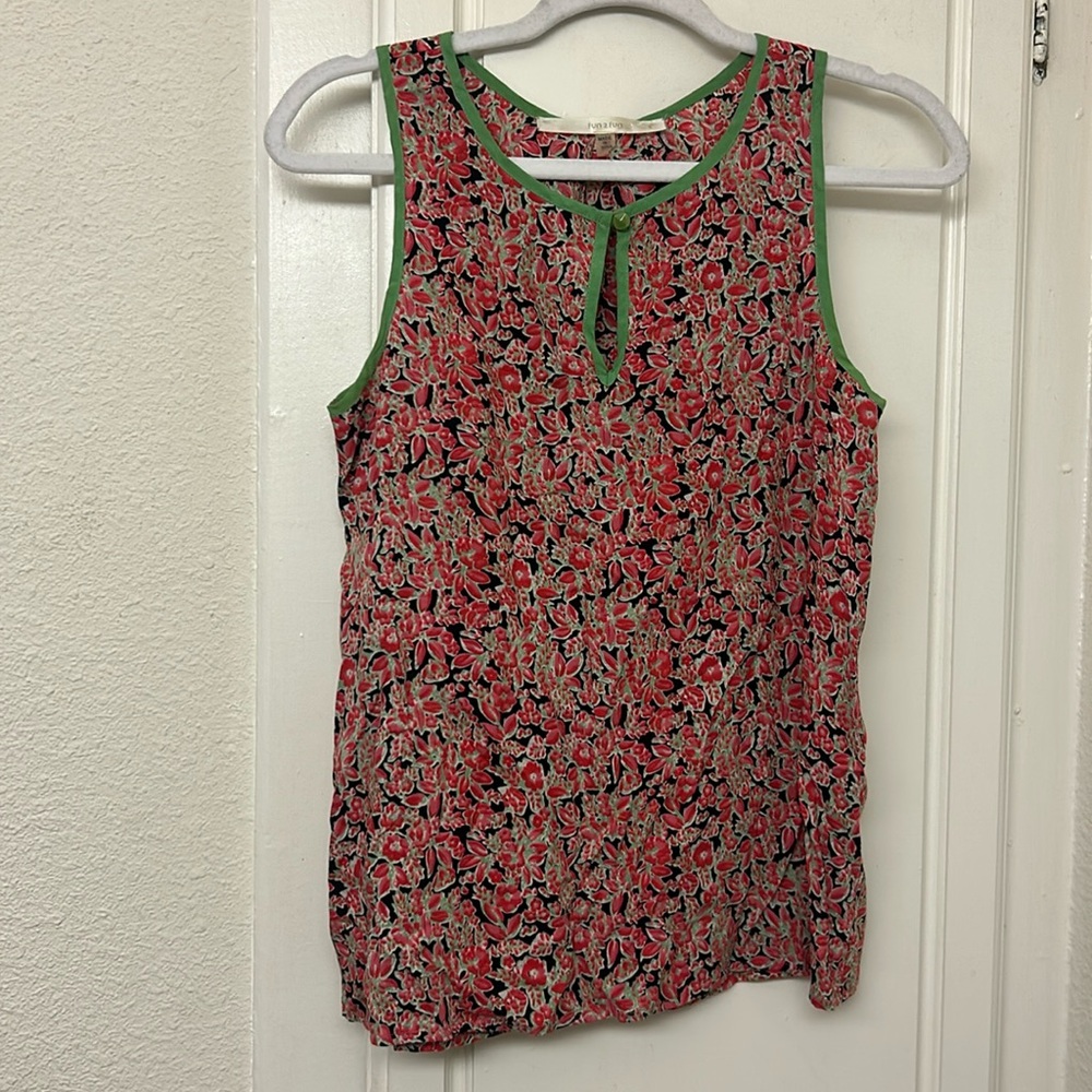 Floral Top Fun 2 Fun Size Small Pink Red Green Black  Trim Tank Retro